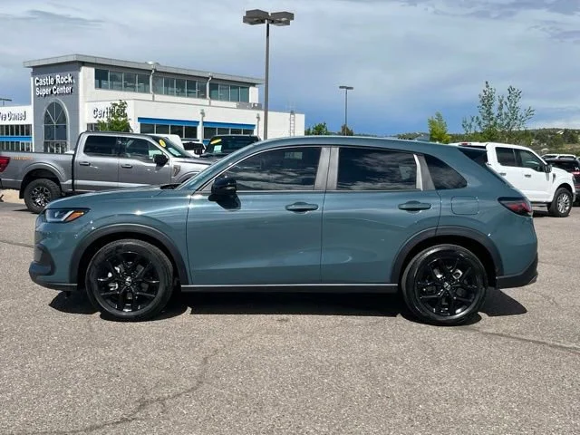 Used 2025 Green Honda AWD Sport image 2