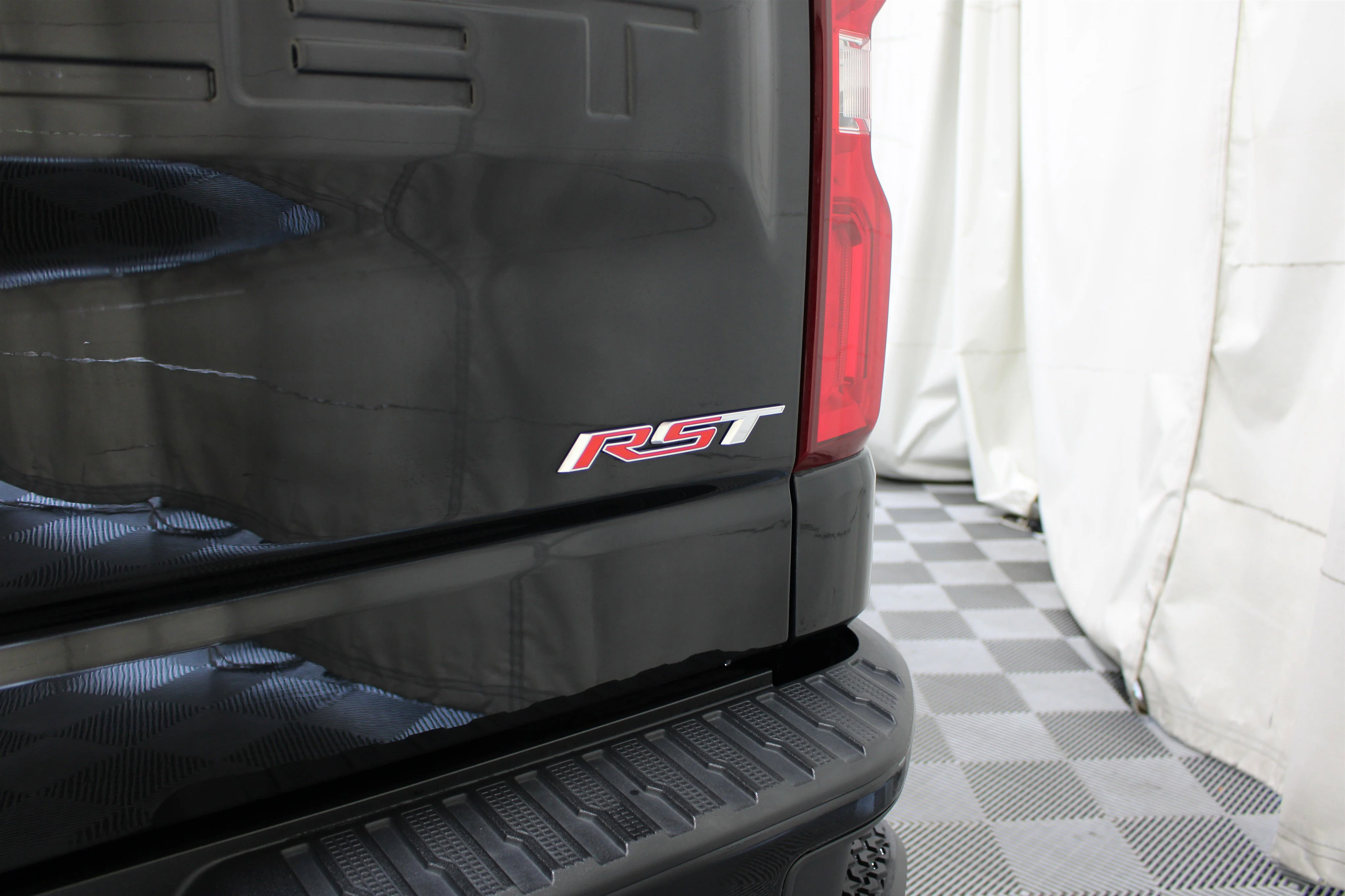 Used 2022 Black Chevrolet RST image 24