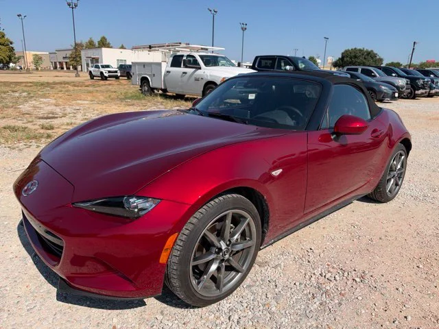 Used 2022 Red Mazda Grand Touring image 5