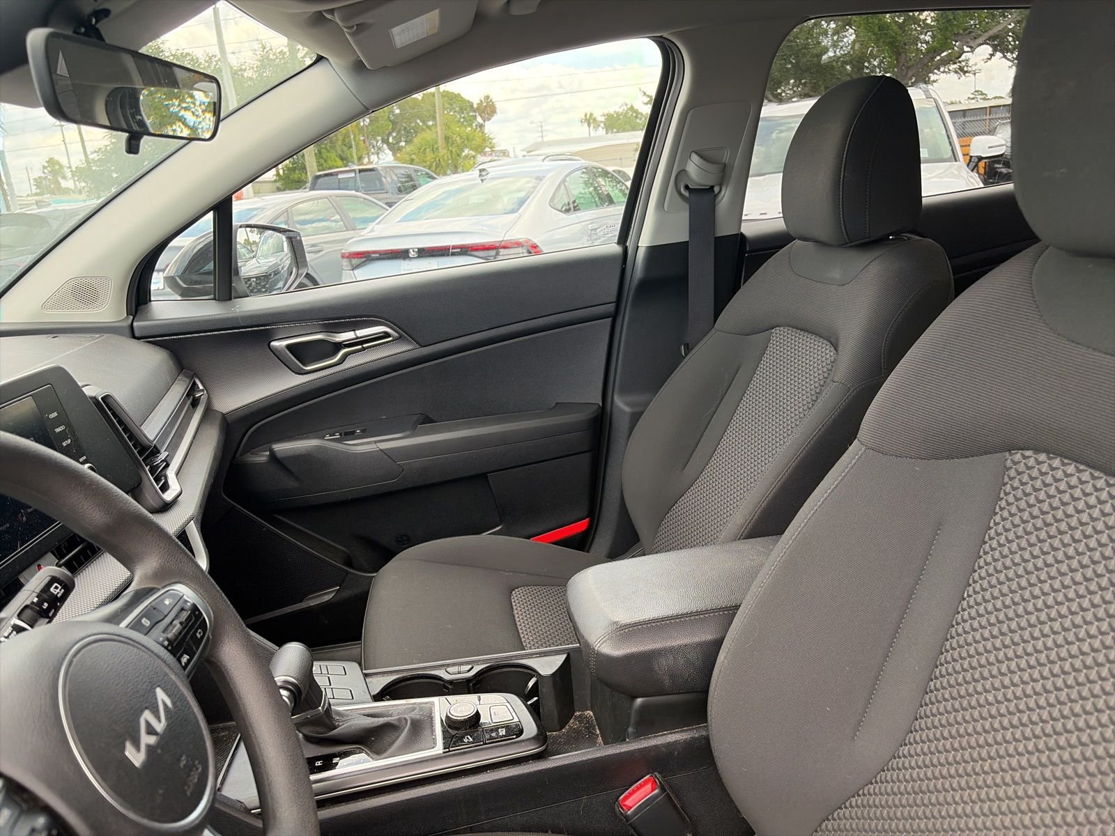 Used 2024 Black Kia LX image 12