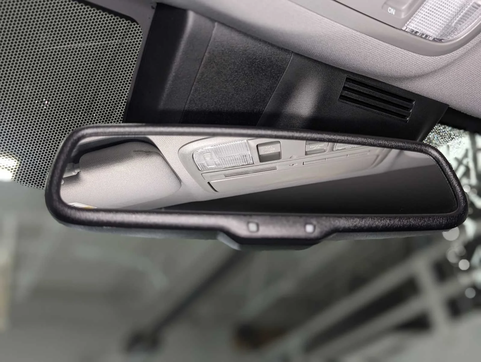 Used 2020 Lunar Silver Metallic Honda EX-L image 35