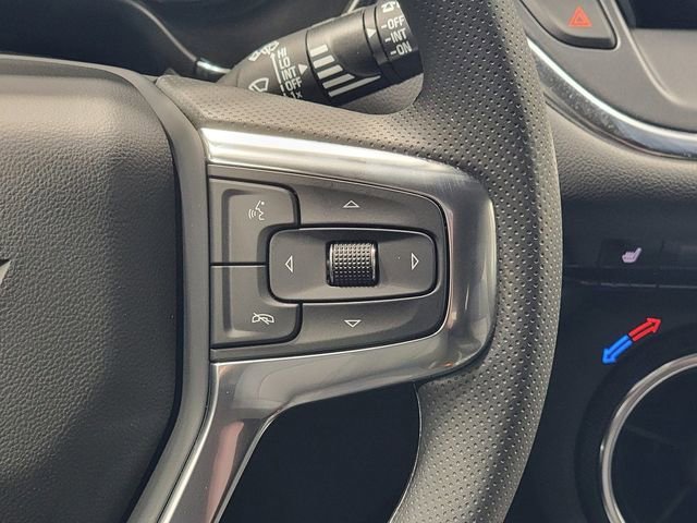 New 2026 Black Chevrolet 2LT image 27