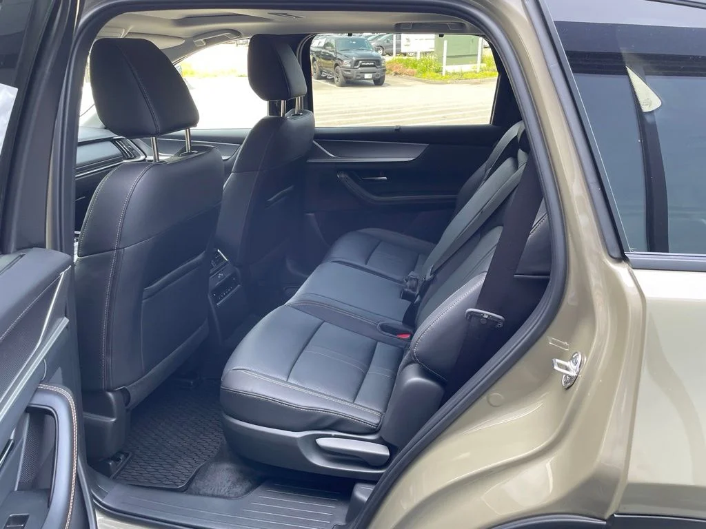 2026 Mazda CX-70 Premium Package - Photo 13