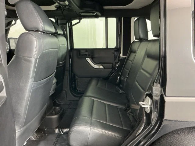 Used 2012 Black Jeep Unlimited Rubicon image 23
