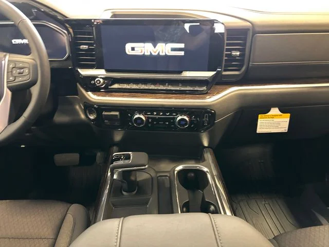 New 2026 White GMC Elevation image 12