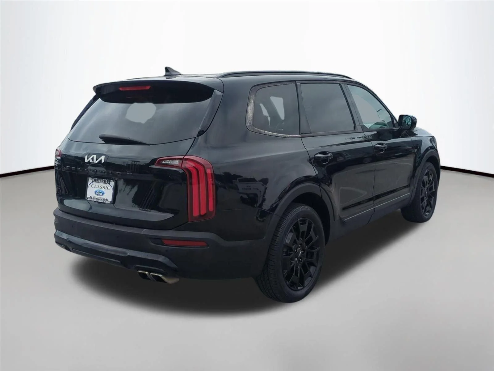 Used 2022 Ebony Black Kia SX image 5
