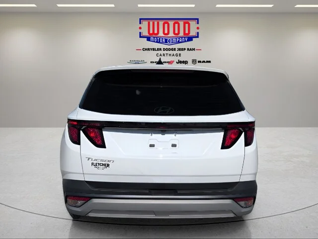 Used 2026 White Pearl Hyundai SE image 7
