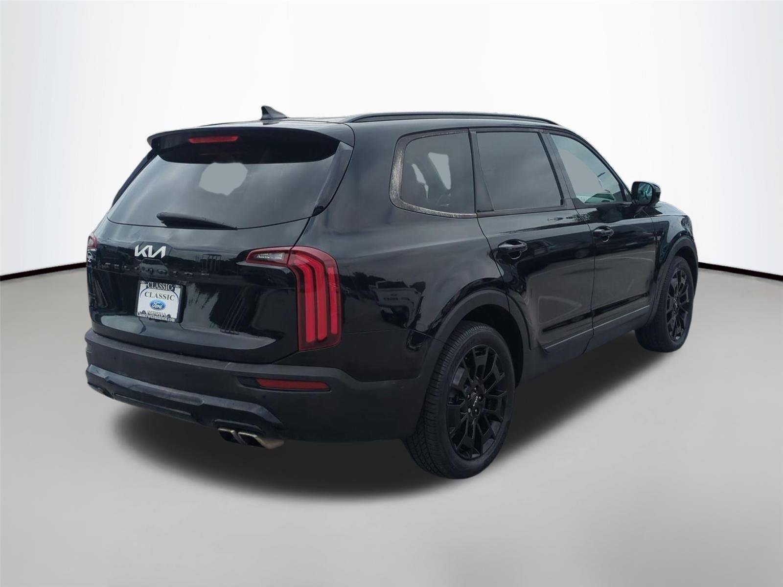 Used 2022 Ebony Black Kia SX image 5