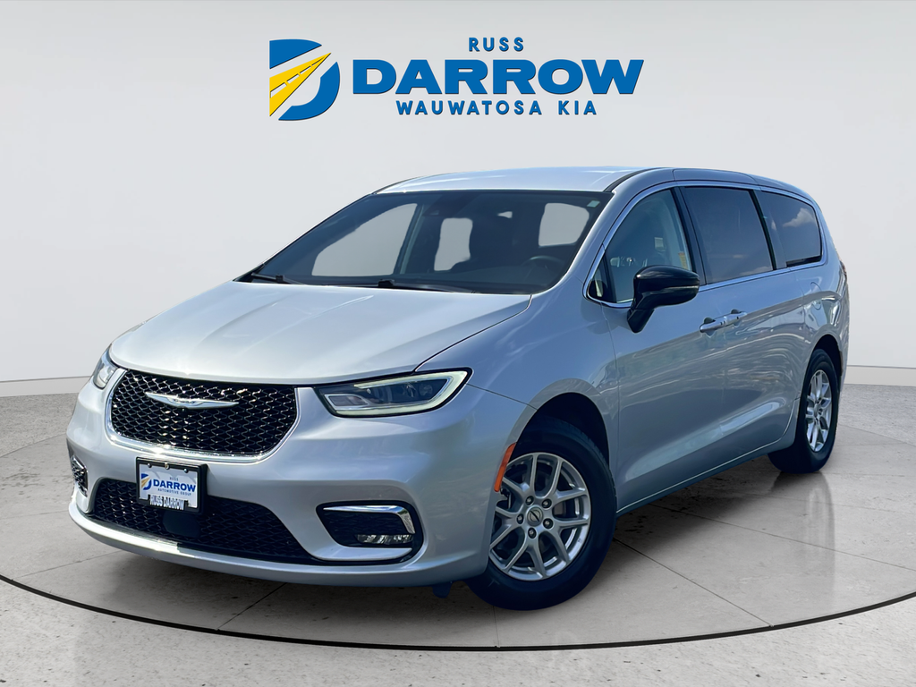 Used 2024 Silver Chrysler Touring L image 1