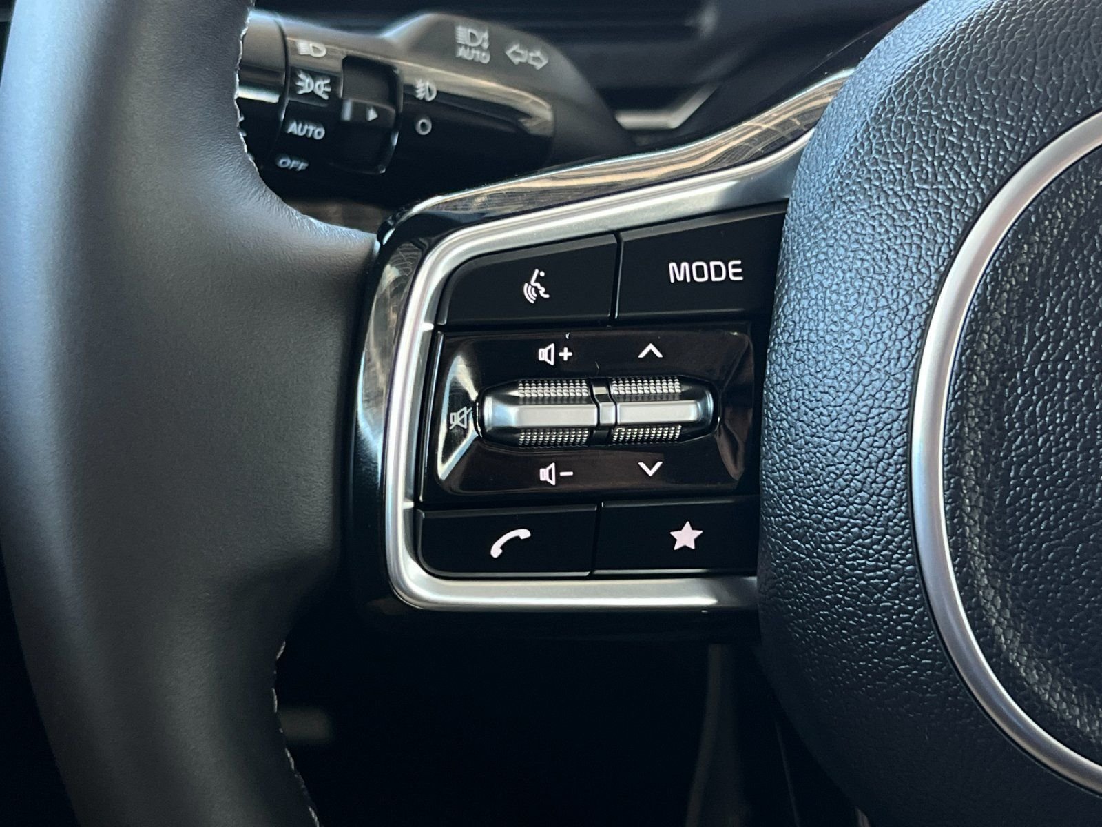 2026 Kia Carnival SX Prestige - Photo 29