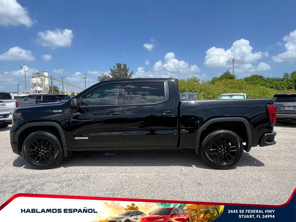 Certified Used 2022 ONYX BLACK GMC Elevation image 4