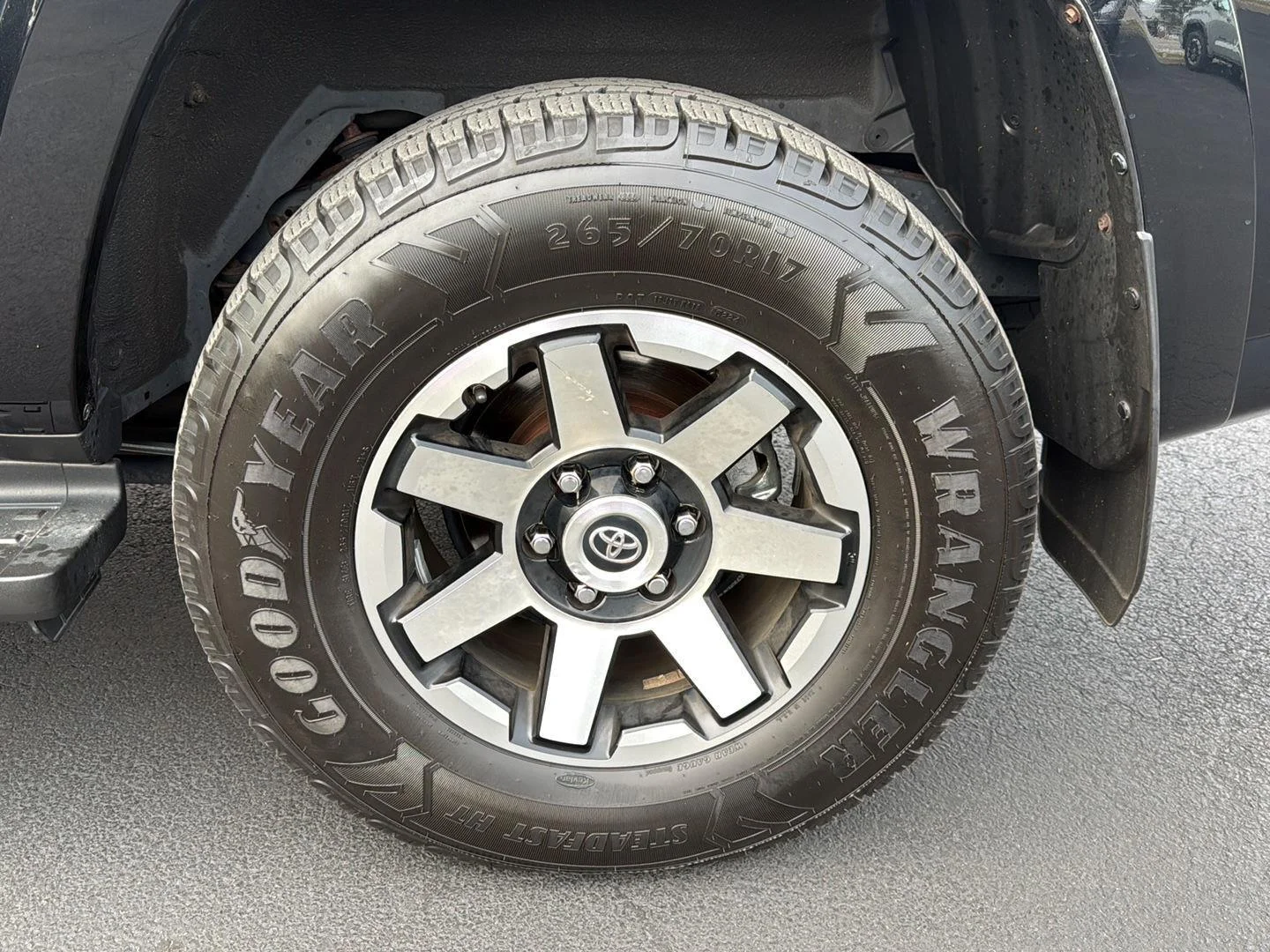 Used 2017 Midnight Black Metallic Toyota TRD Off-Road Premium image 10