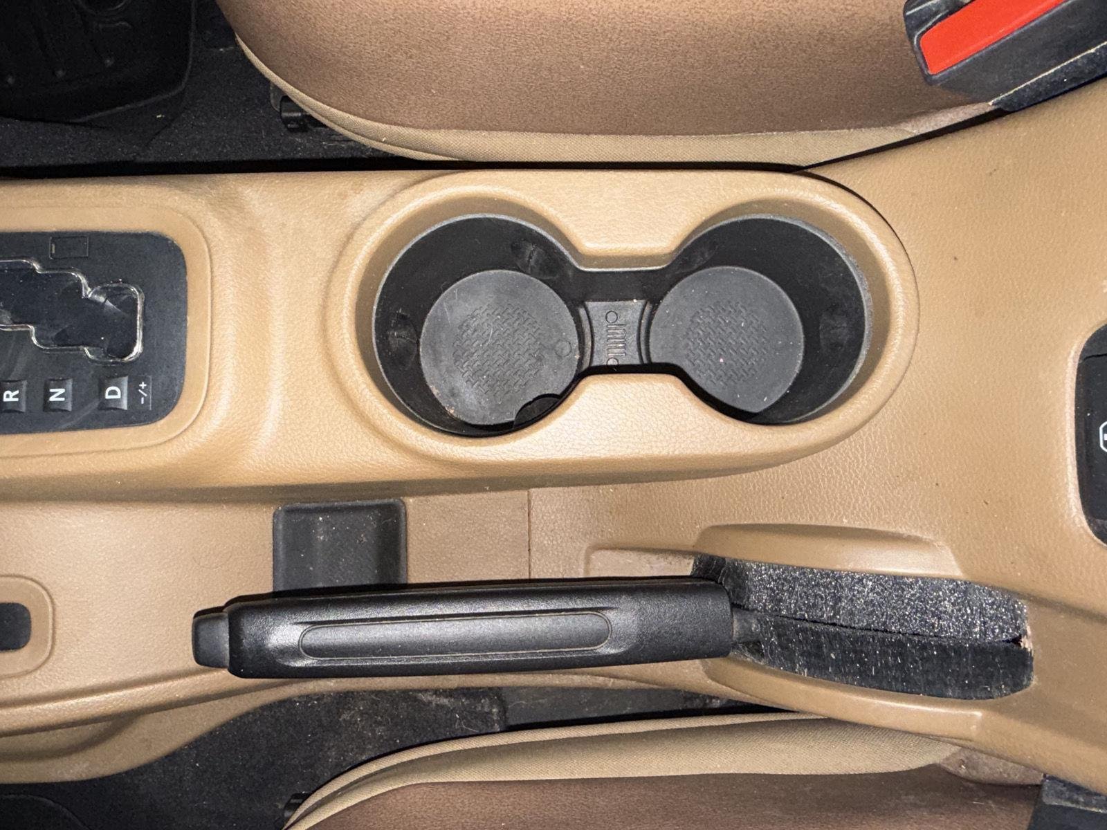 2018 Jeep Wrangler Sahara - Photo 16