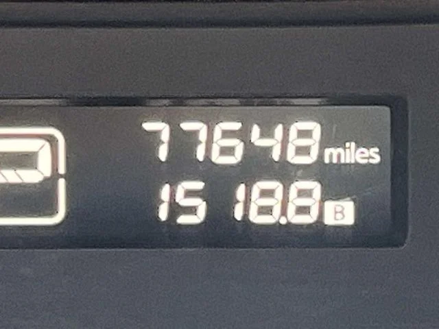 Used 2017 White INFINITI Base image 48