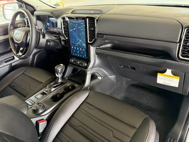 New 2026 Avalanche Ford Lariat image 9