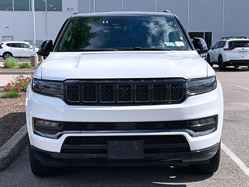 Used 2024 White Jeep Series II image 2