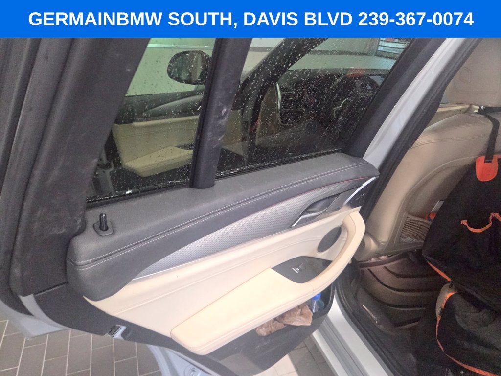 Used 2019 Glacier Silver Metallic BMW M40i image 42