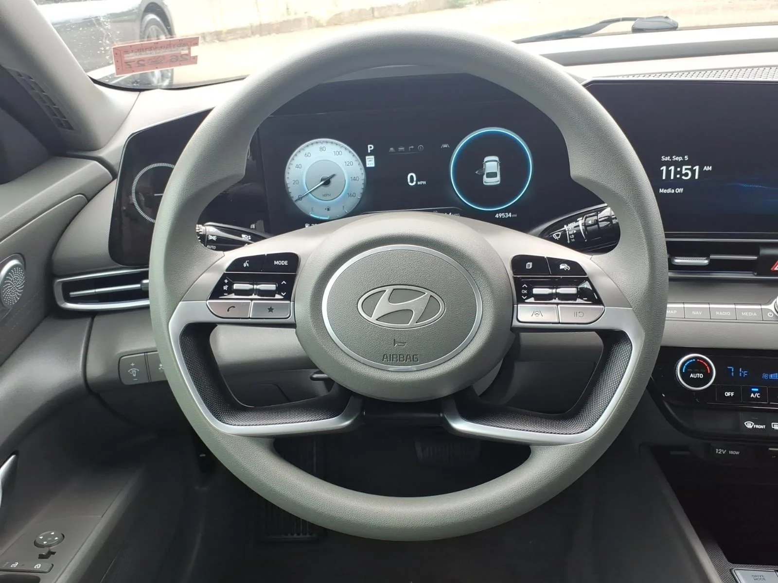 Used 2024 Abyss Black Hyundai SEL image 18