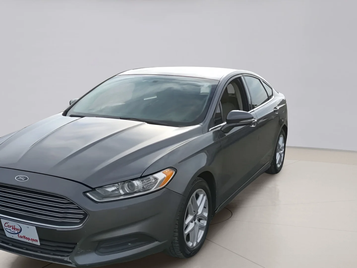 Used 2015 Gray Ford SE image 6