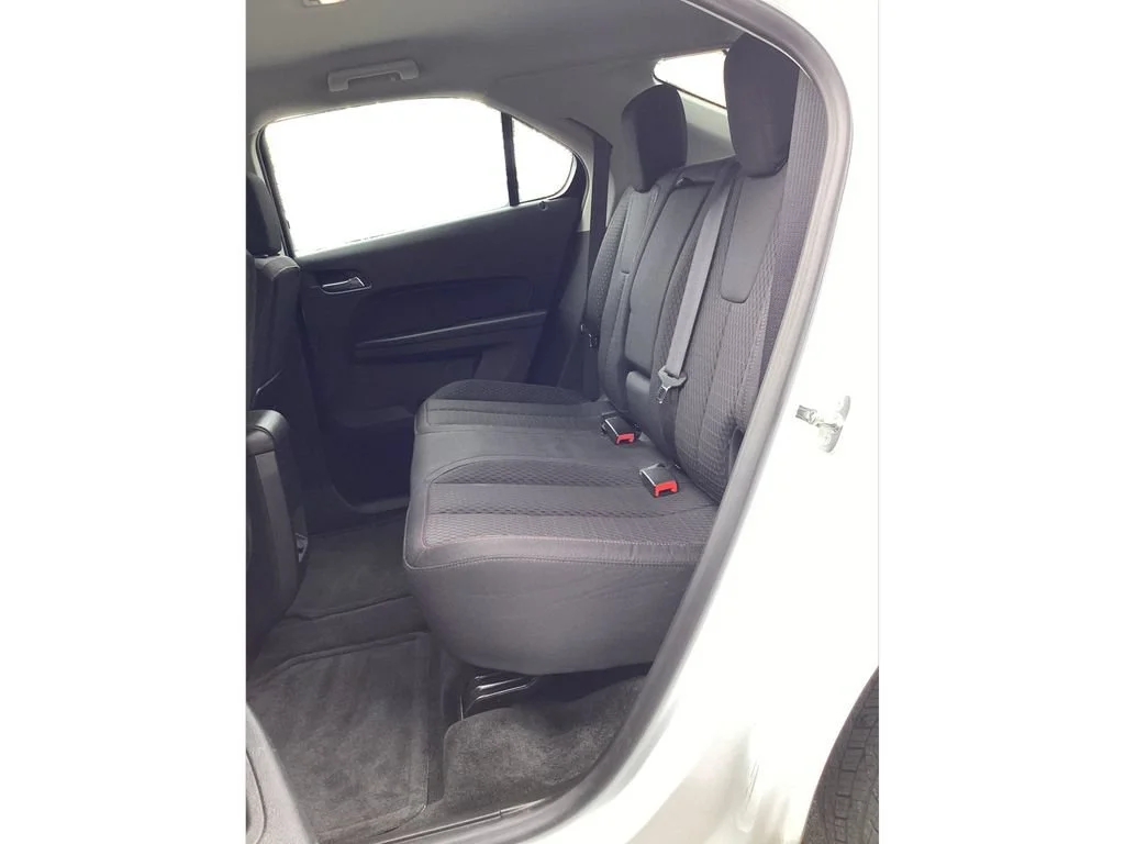 Used 2015 SUMMIT WHITE Chevrolet LS image 12