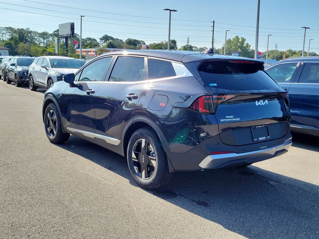 New 2026 Gray Kia LX image 4