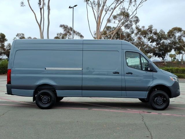 New 2026 Gray Mercedes-Benz Cargo 170 WB image 22