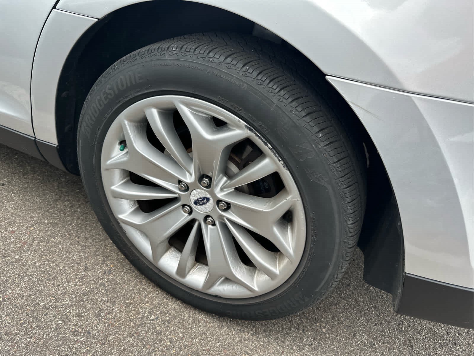 2019 Ford Taurus Limited - Photo 8