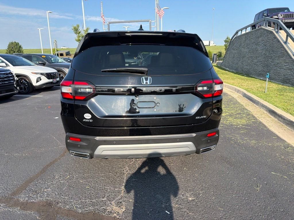 Used 2025 Black Honda Elite image 6