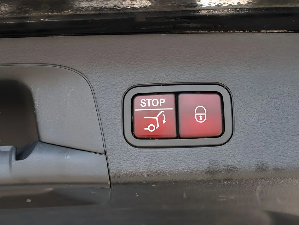 Used 2020 Black Mercedes-Benz GLS 450 image 17
