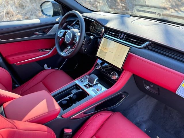 2026 Jaguar F-Pace R-Dynamic S - Photo 19
