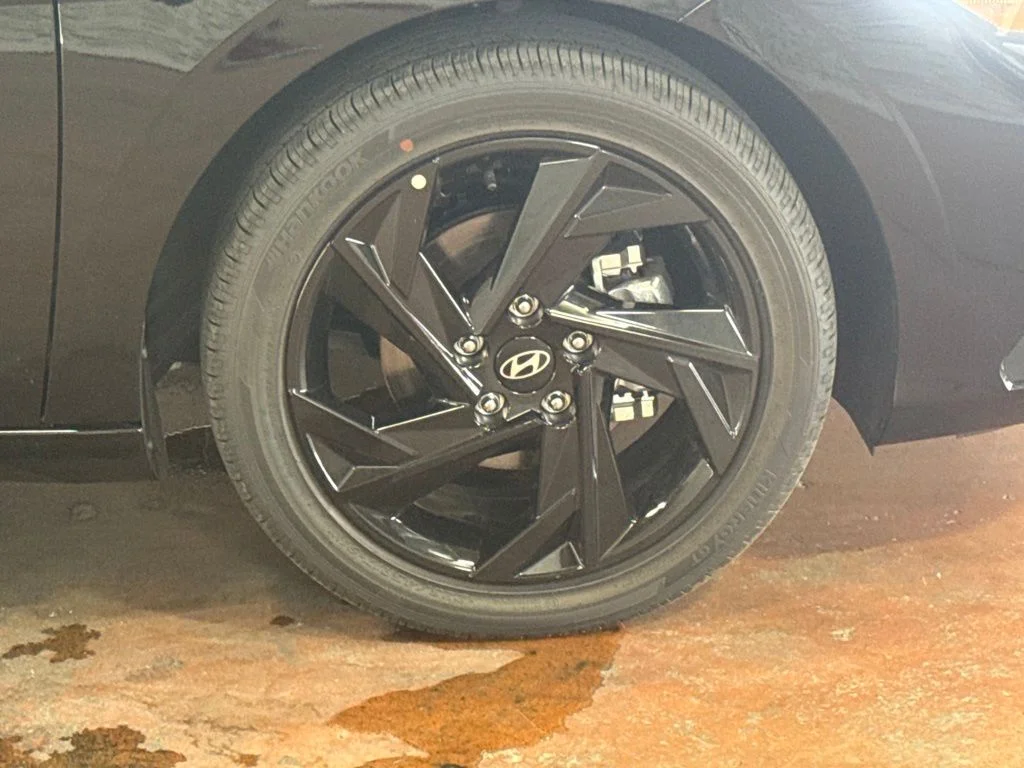New 2026 Abyss Black Hyundai SEL Sport image 9