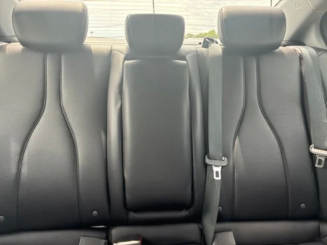 Certified Used 2019 Platinum White Pearl Acura Base image 34