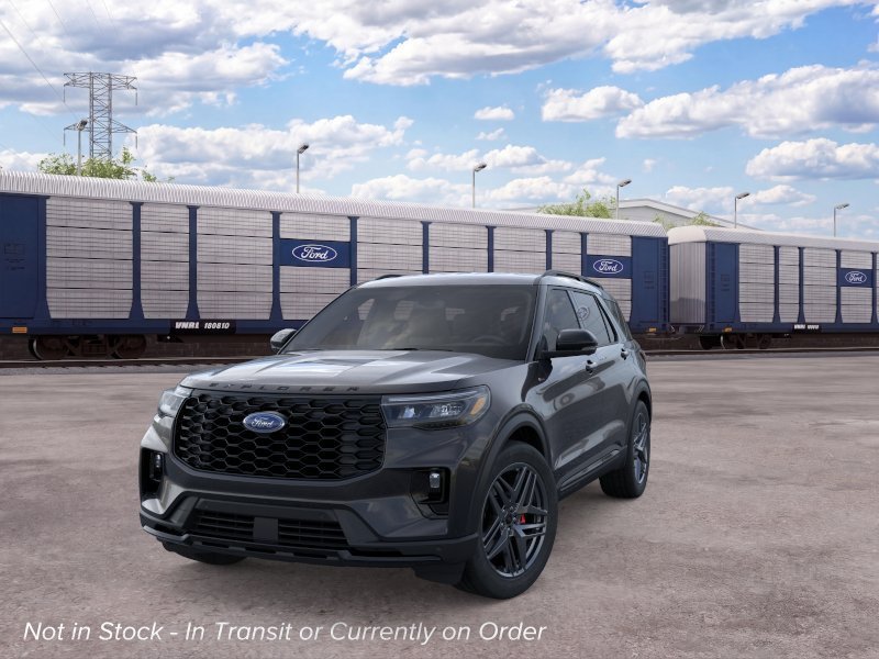 New 2026 Agate Black Metallic Ford ST-Line image 2
