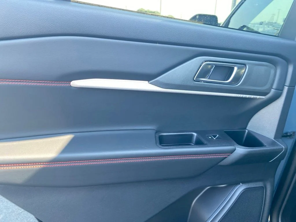 New 2026 Vapor Blue Metallic Ford ST-Line image 32