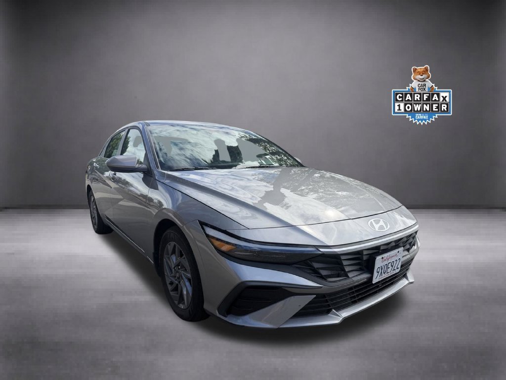 Used 2026 Silver Hyundai Blue image 1