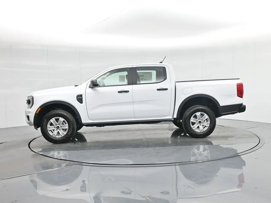 New 2025 White Ford XL image 26