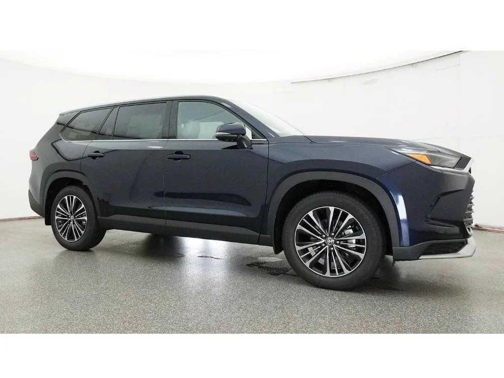 New 2026  Toyota MAX Platinum image 35