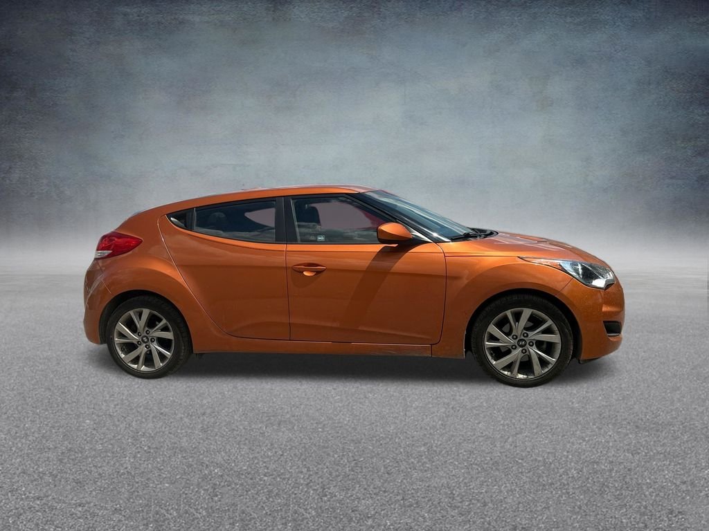 Used 2016 Vitamin C Pearl Hyundai Base image 4