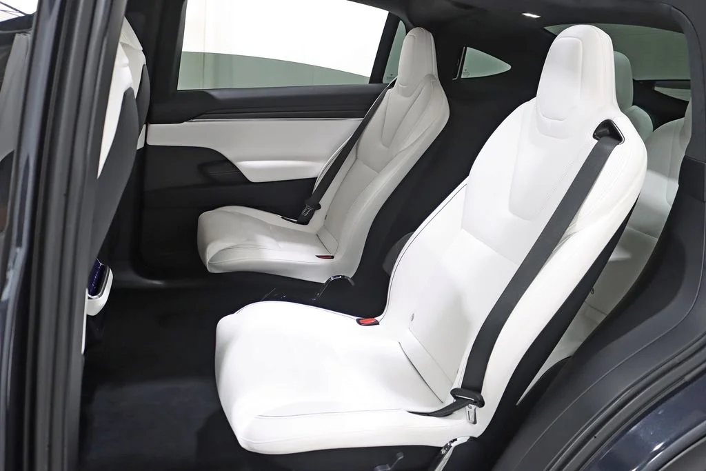 Used 2024 Black Tesla Plaid image 30