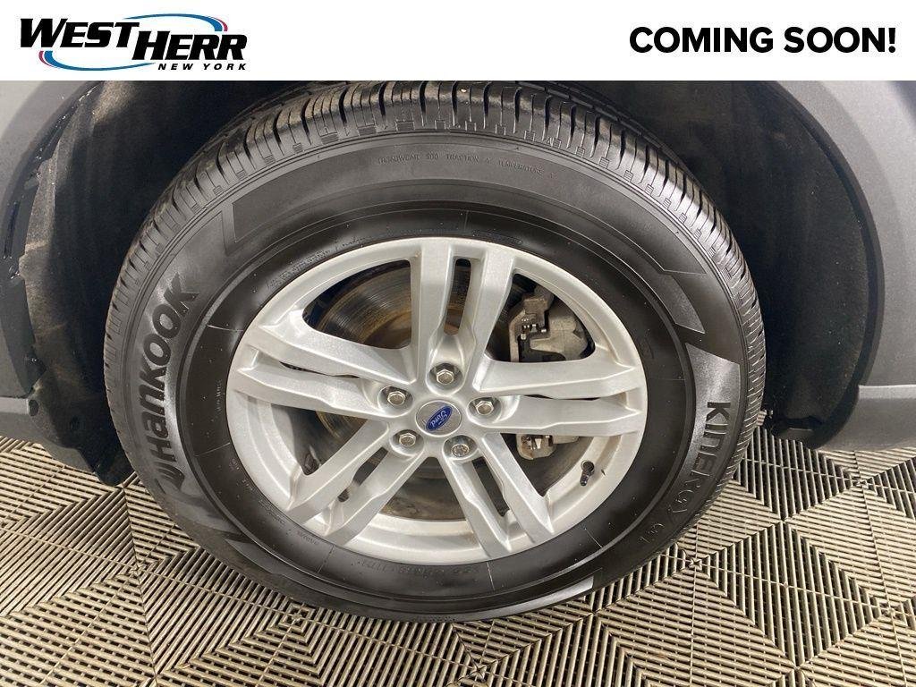 Used 2024 Silver Metallic Ford XLT image 30