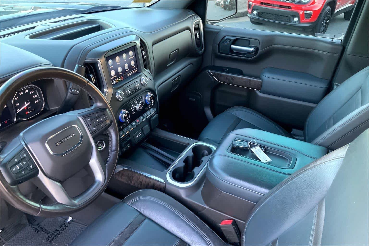 Used 2021 Onyx Black GMC Denali image 16