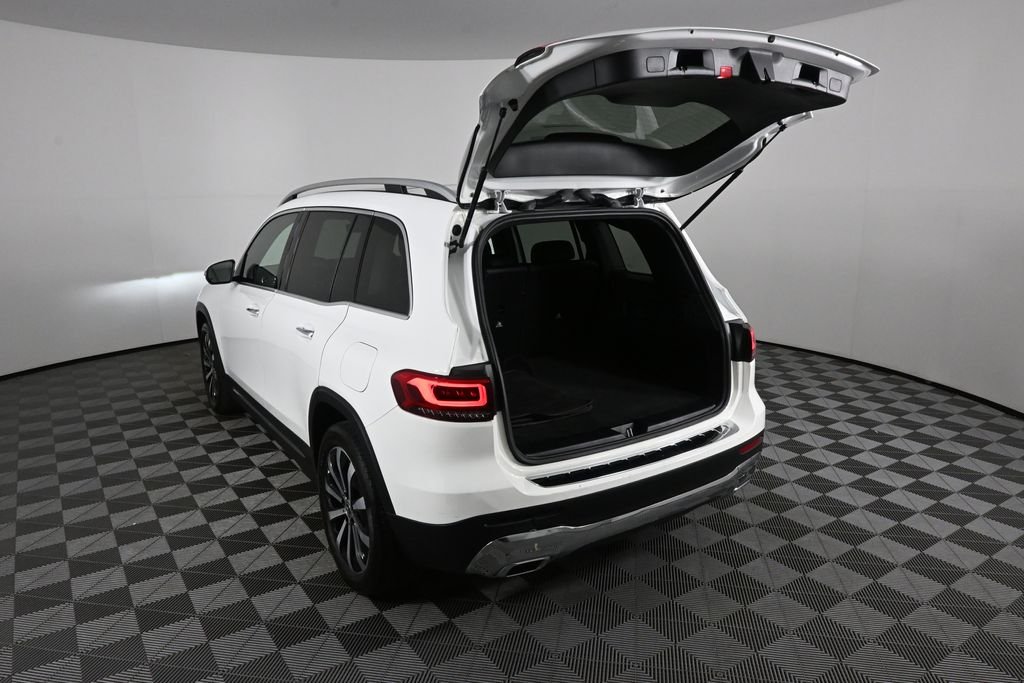 Certified Used 2022 White Mercedes-Benz GLB 250 image 28