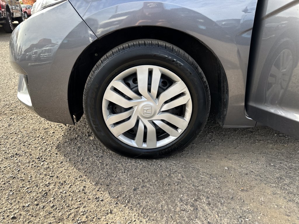 Used 2017  Honda LX image 13