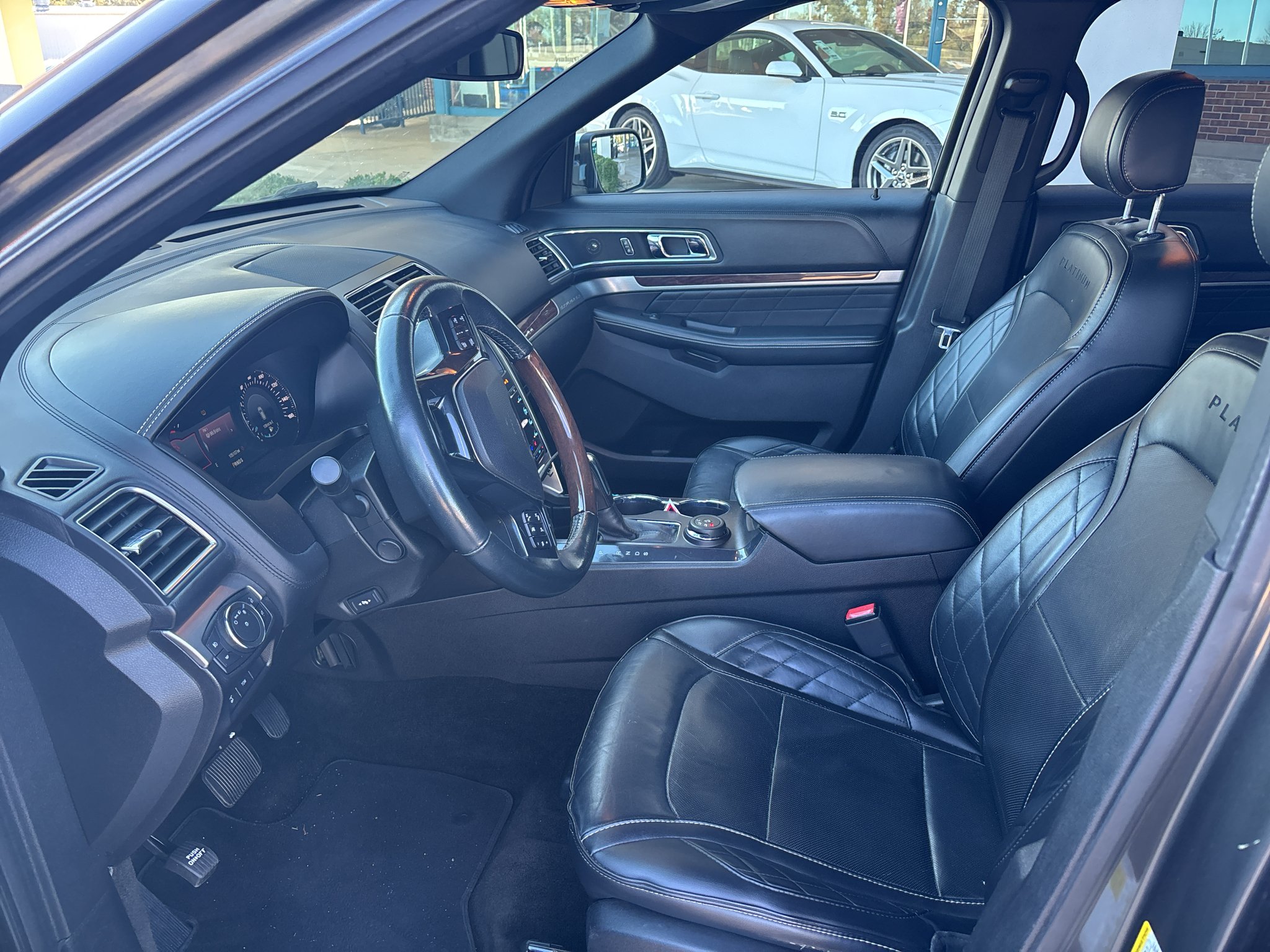 Used 2017 Magnetic Metallic Ford Platinum image 3