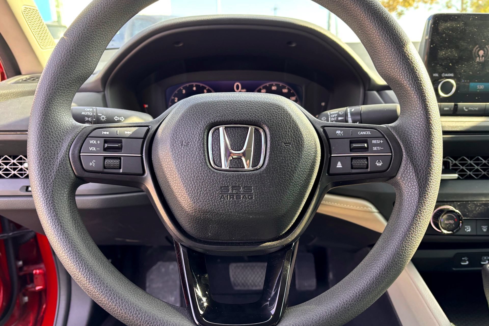 2025 Honda Accord SE - Photo 14