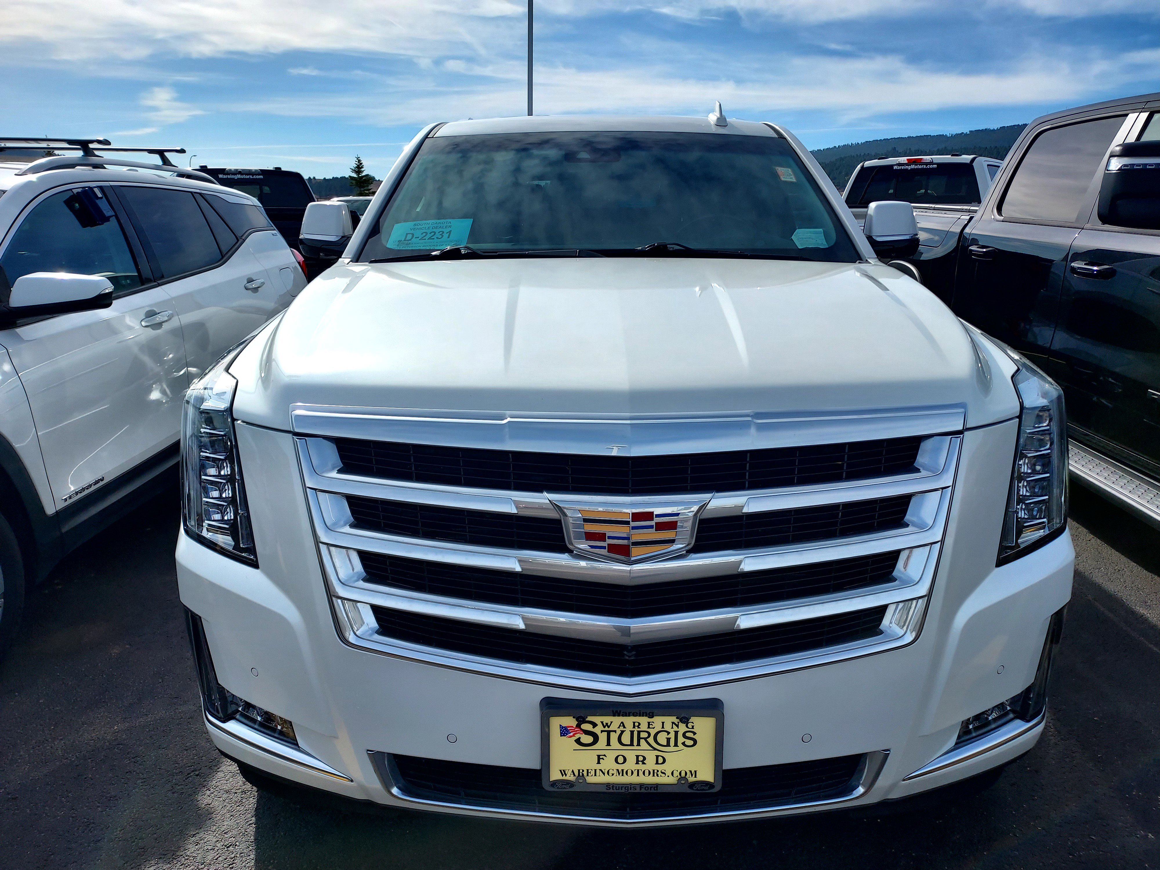 Used 2020 Crystal White Tricoat Cadillac Luxury image 10