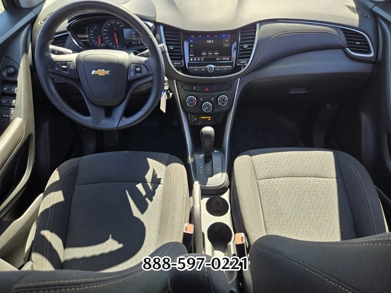 Used 2020 Silver Ice Metallic CHEVROLET LS image 13