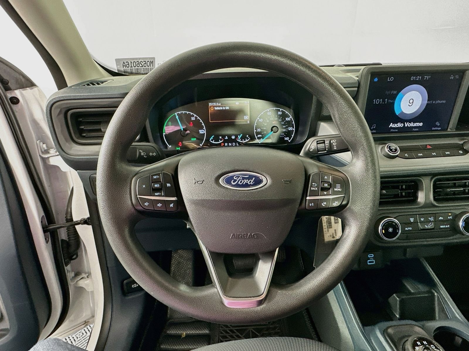 Used 2023 Oxford White Ford XL image 11