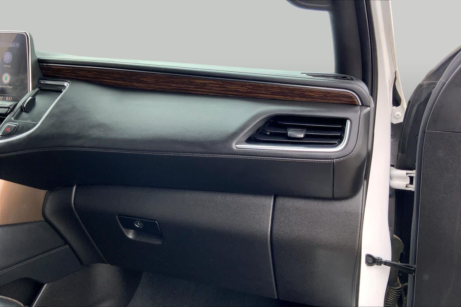 Used 2021 Summit White Chevrolet High Country image 18