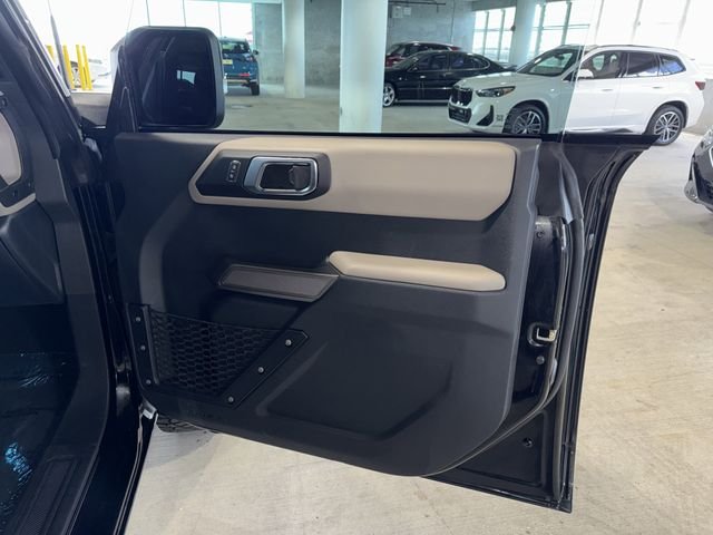 Used 2022 Shadow Black Ford Wildtrak image 9
